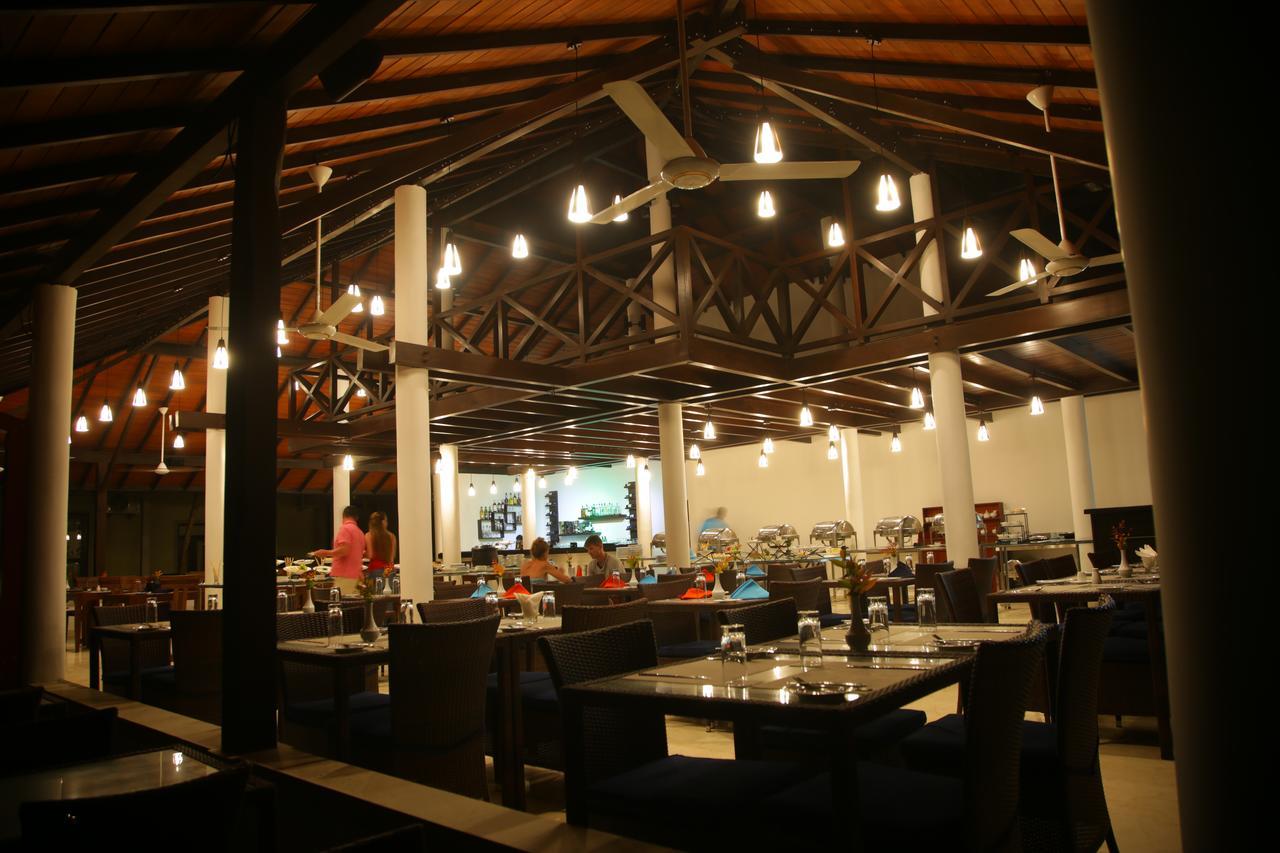 Ranna 212 Beach Resort Kahandamodara Εξωτερικό φωτογραφία
