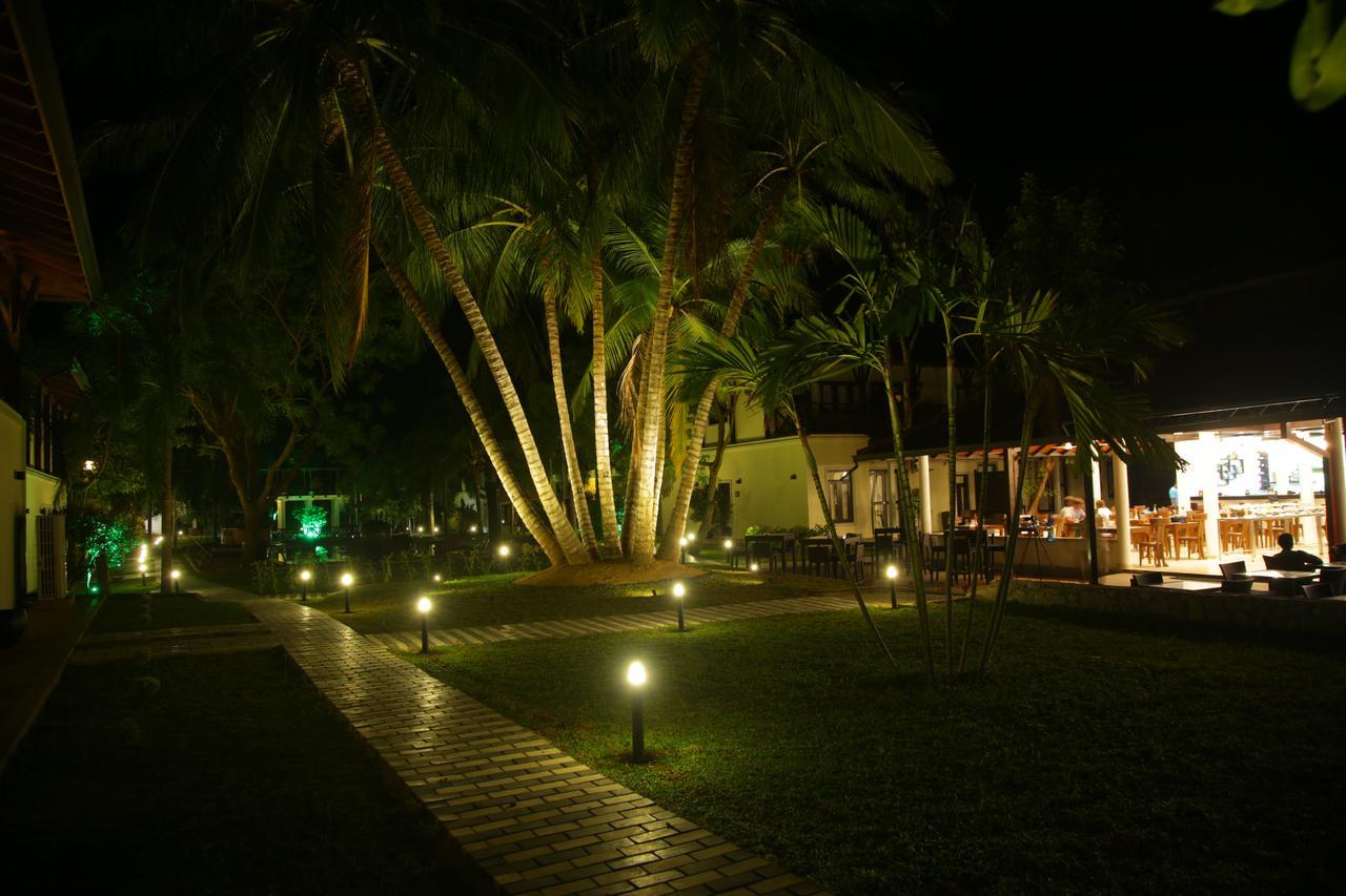 Ranna 212 Beach Resort Kahandamodara Εξωτερικό φωτογραφία